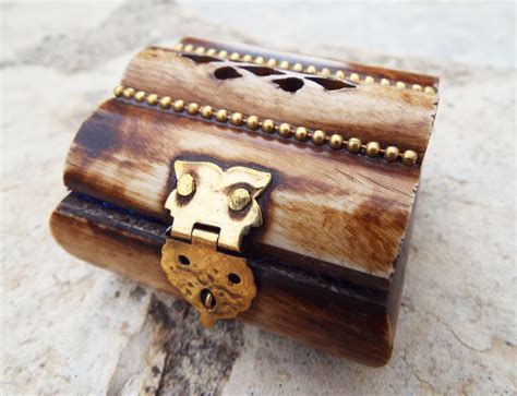 Bone Jewelry Box 